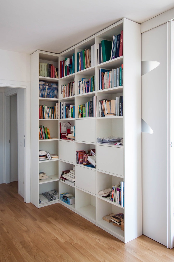bookcase entrance laquered white
