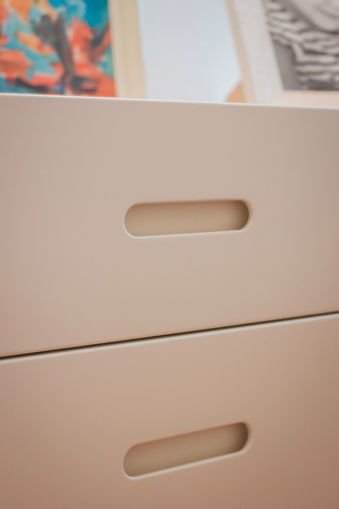 recessed-handle-shaped-detail-drawers
